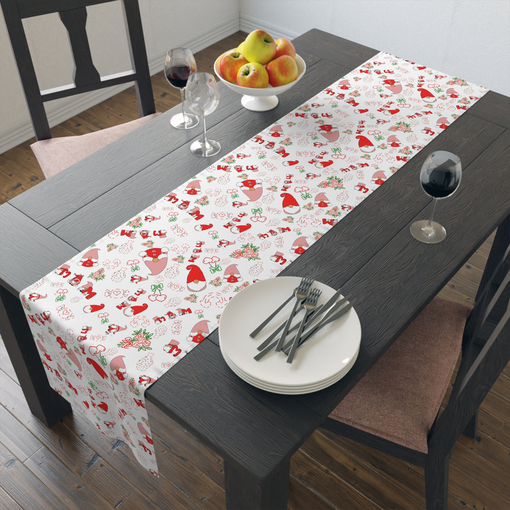 Mom Gnomes Table Runner |