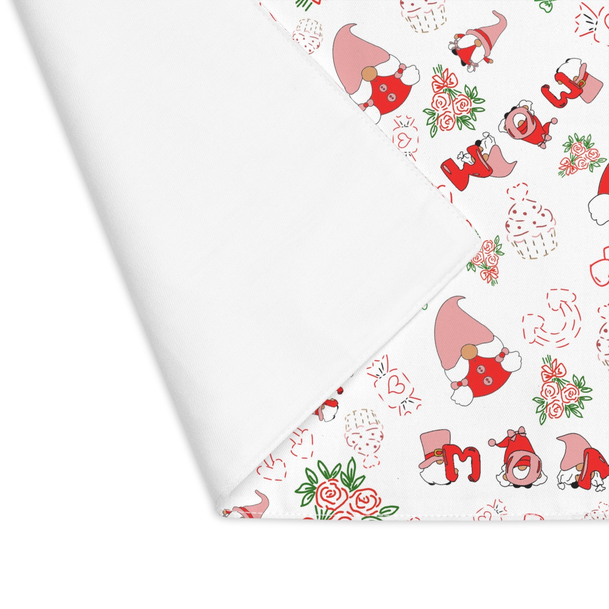 Mom Gnome Placemat | Holiday Gnome Pattern Table Mat